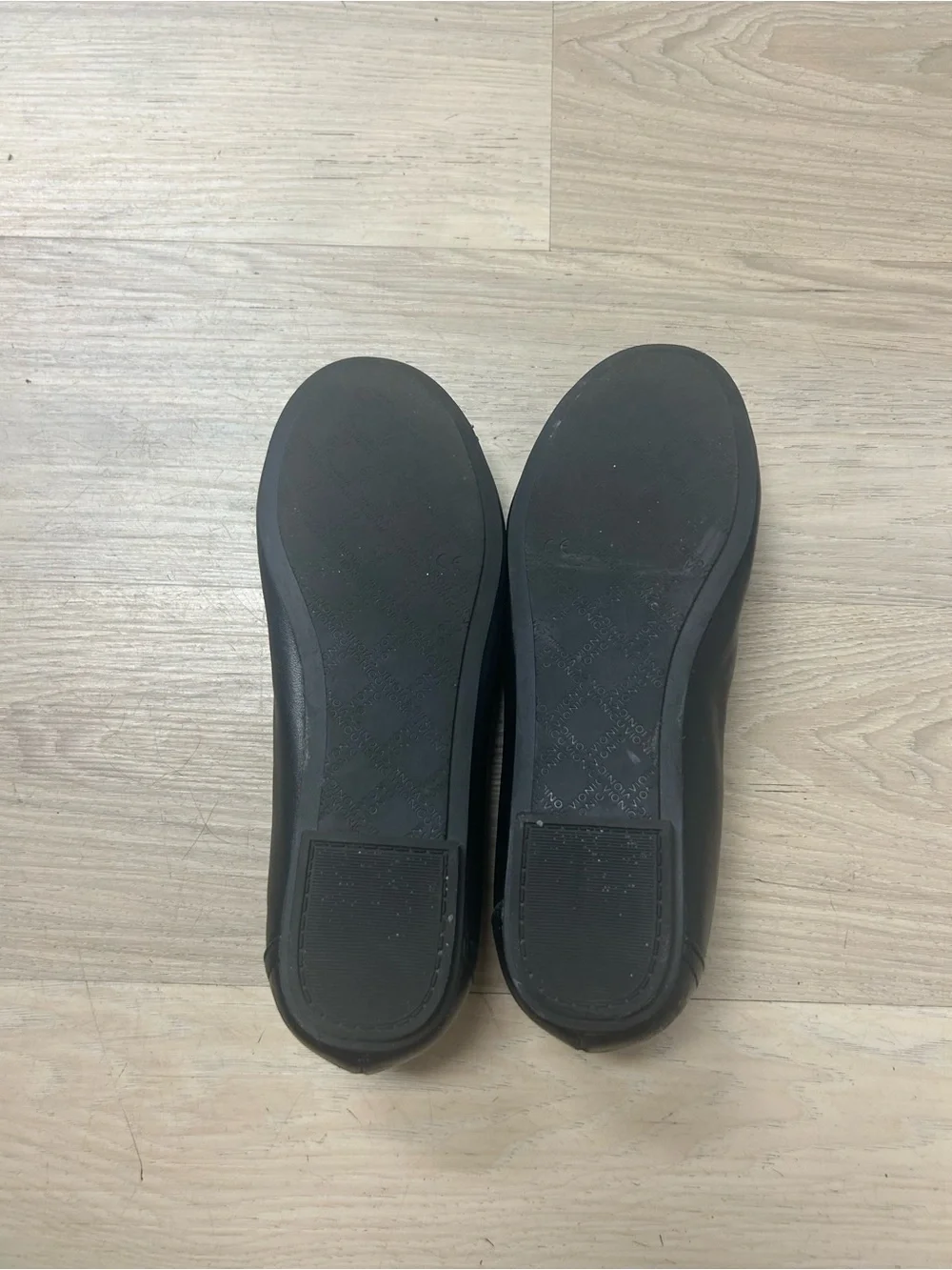 Vionic Ballet Flats Caroll Womens 7.5 Black Leather Slip On Comfort Classic Chic